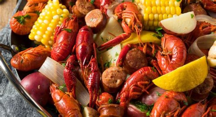 Are langostinos and crawfish the same thing