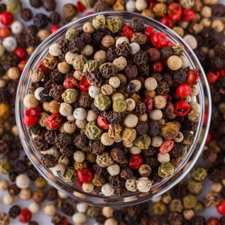 Are red peppercorns edible