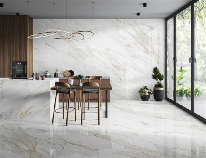 Can I paint gloss tiles