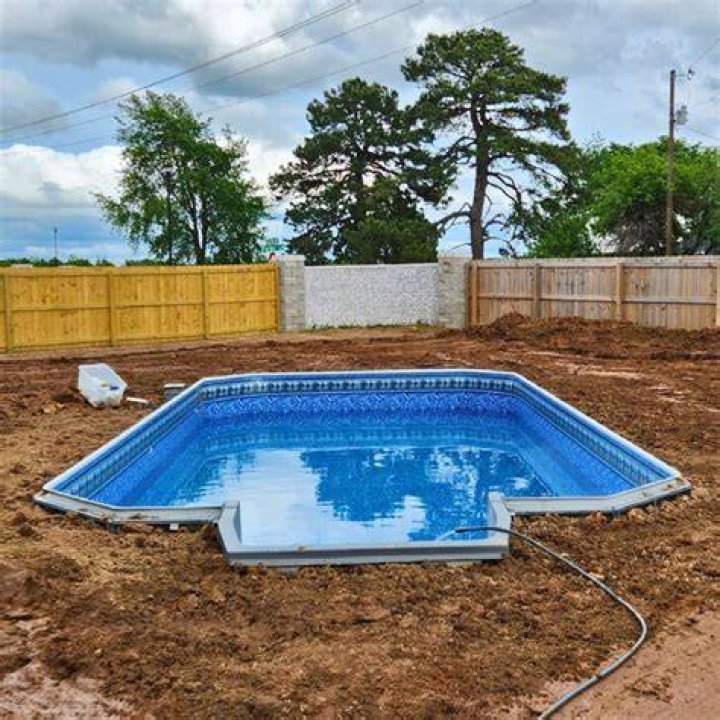 Do above ground pools decrease home value