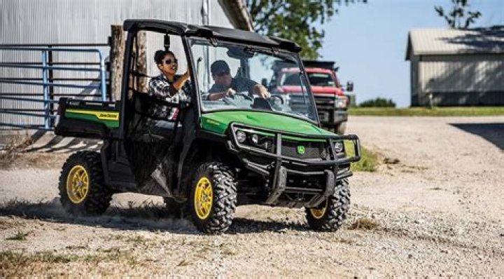 Does a John Deere Gator have a title