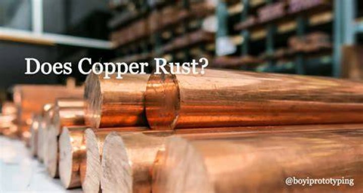 Does copper go with red