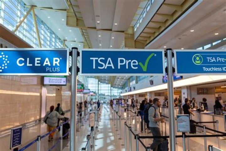 Does DFW have TSA PreCheck