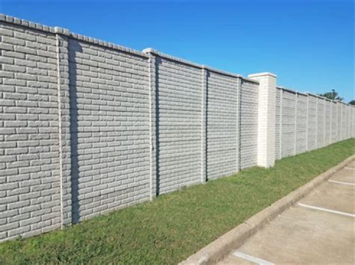 Does Liquid Fence harm plants