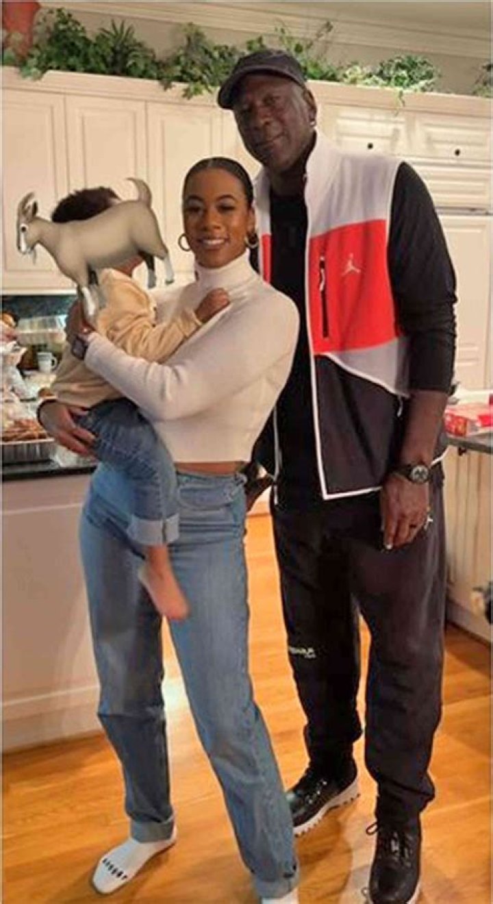 Does Michael Jordan have Facebook