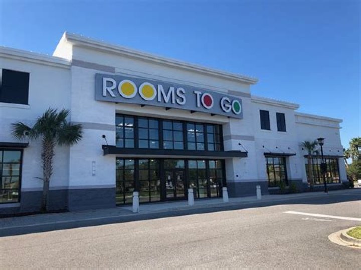 Does Rooms to Go deliver