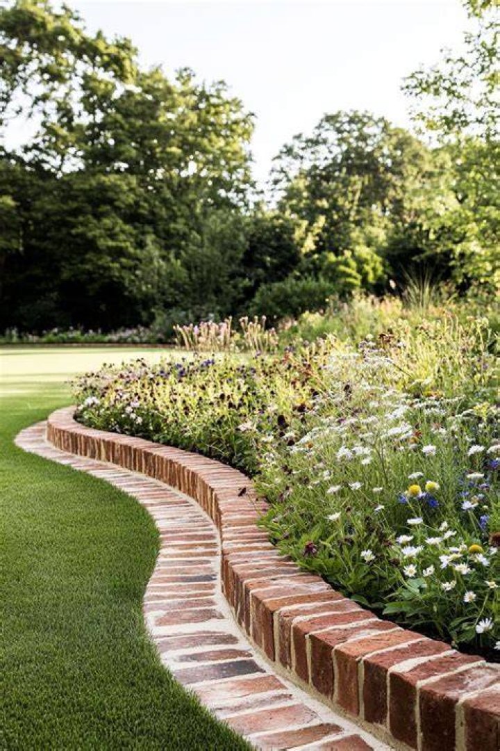 How do you do brick landscape edging