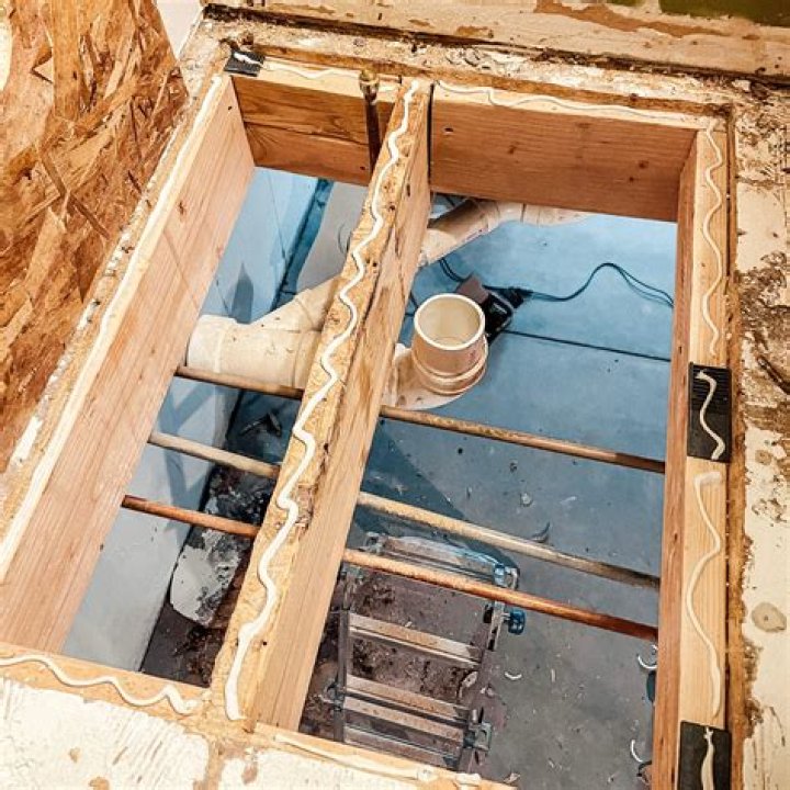 How do you remove tar paper from subfloor