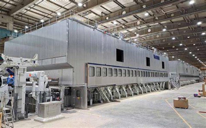 How is containerboard made