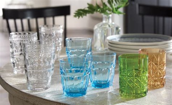 How is crown glass made