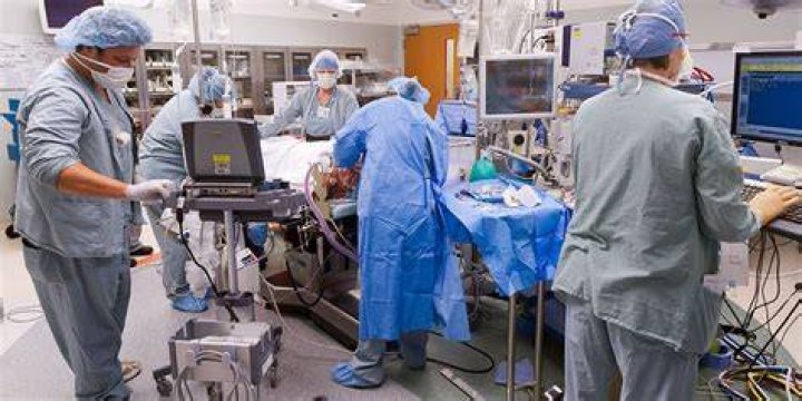 How much do cardiovascular techs make