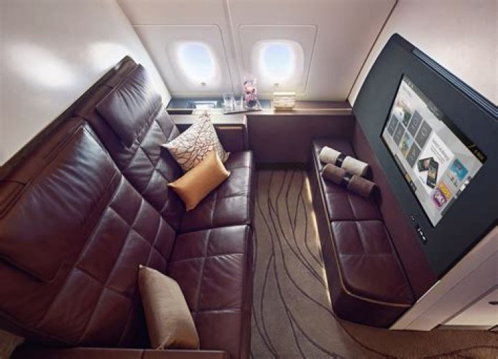 How much does Etihad first class apartment cost