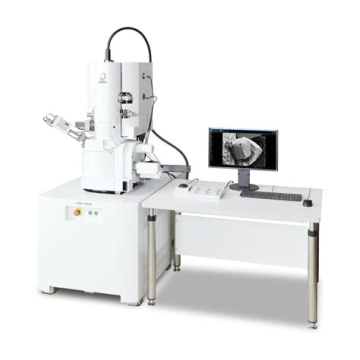 Is an electron microscope a compound microscope