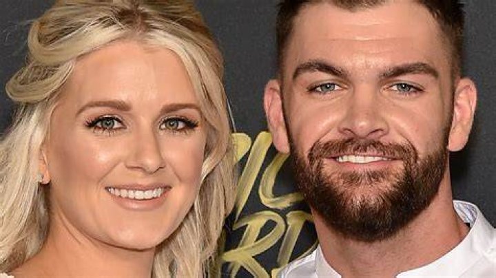 Is Dylan Scott married