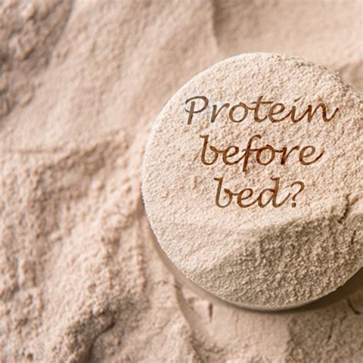 Should I drink protein before bed