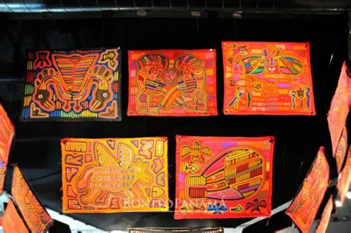 What are Las Molas