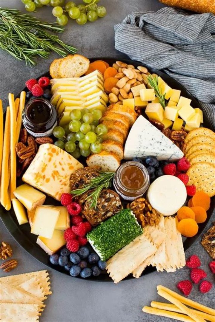 What goes with cheese and biscuits