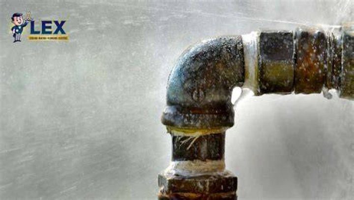 What is a corroded pipe