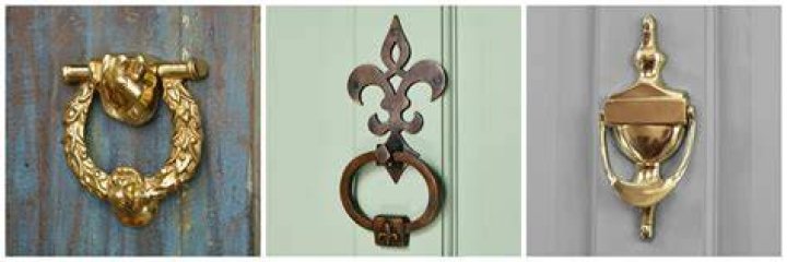 What is a door knocker called