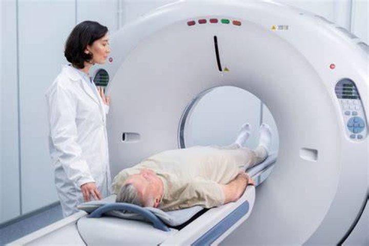 What is double contrast CT scan