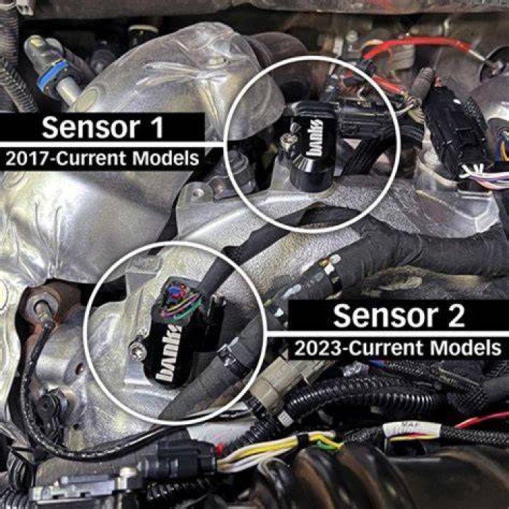 What is IAT sensor circuit