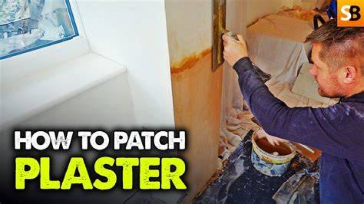 What is the difference between patching plaster and spackle