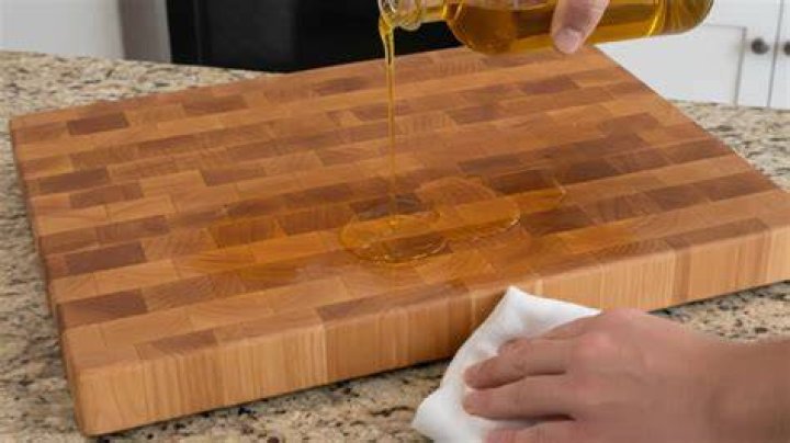 What oil do you use for IPE decking