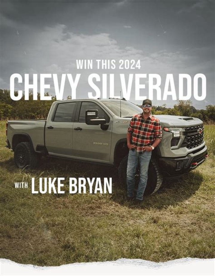 What truck does Luke Bryan have