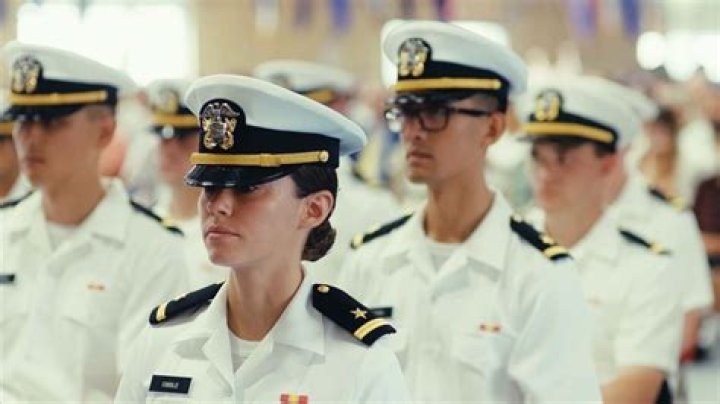 Where is bm a school navy