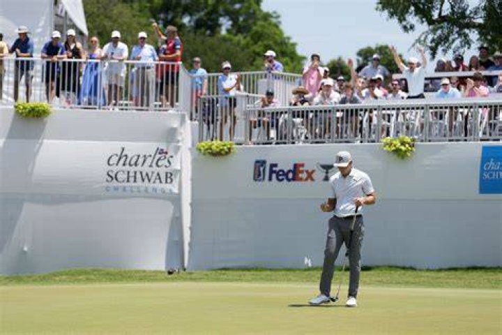Who won Charles Schwab challenge