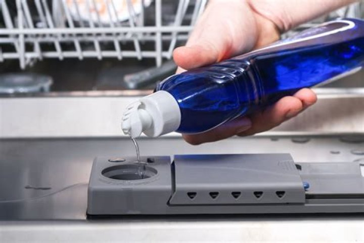 Why does my dishwasher not clean tea stains