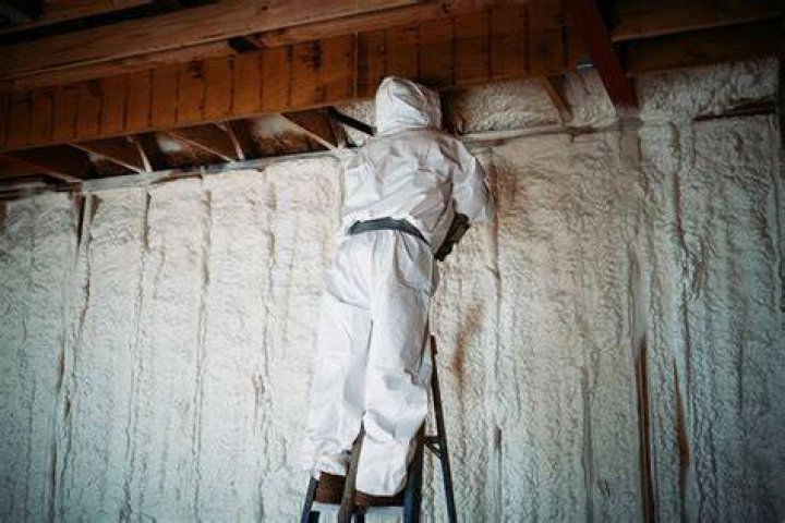 Why is spray foam insulation bad